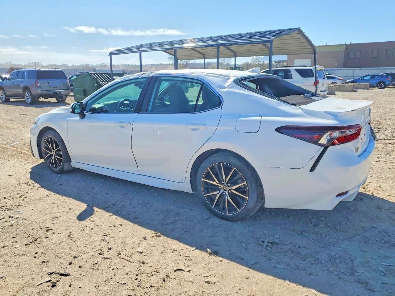 2021 TOYOTA CAMRY