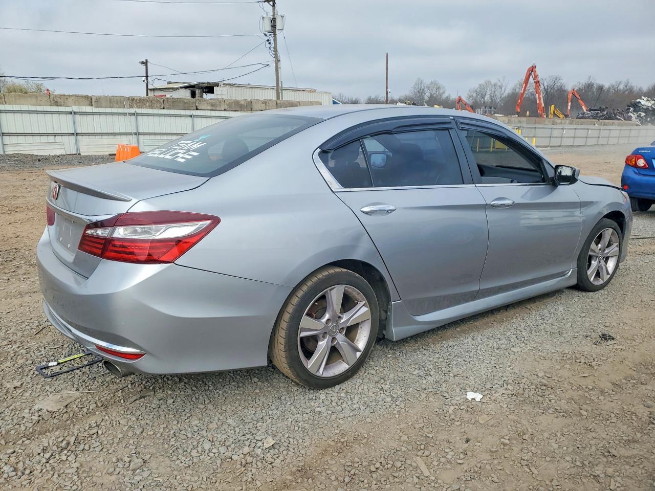 2016 HONDA ACCORD
