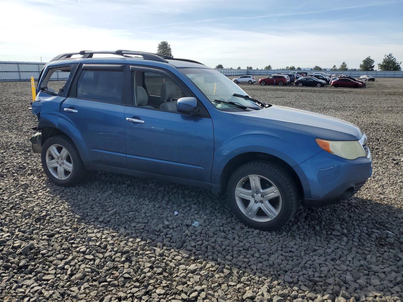 2010 SUBARU FORESTER