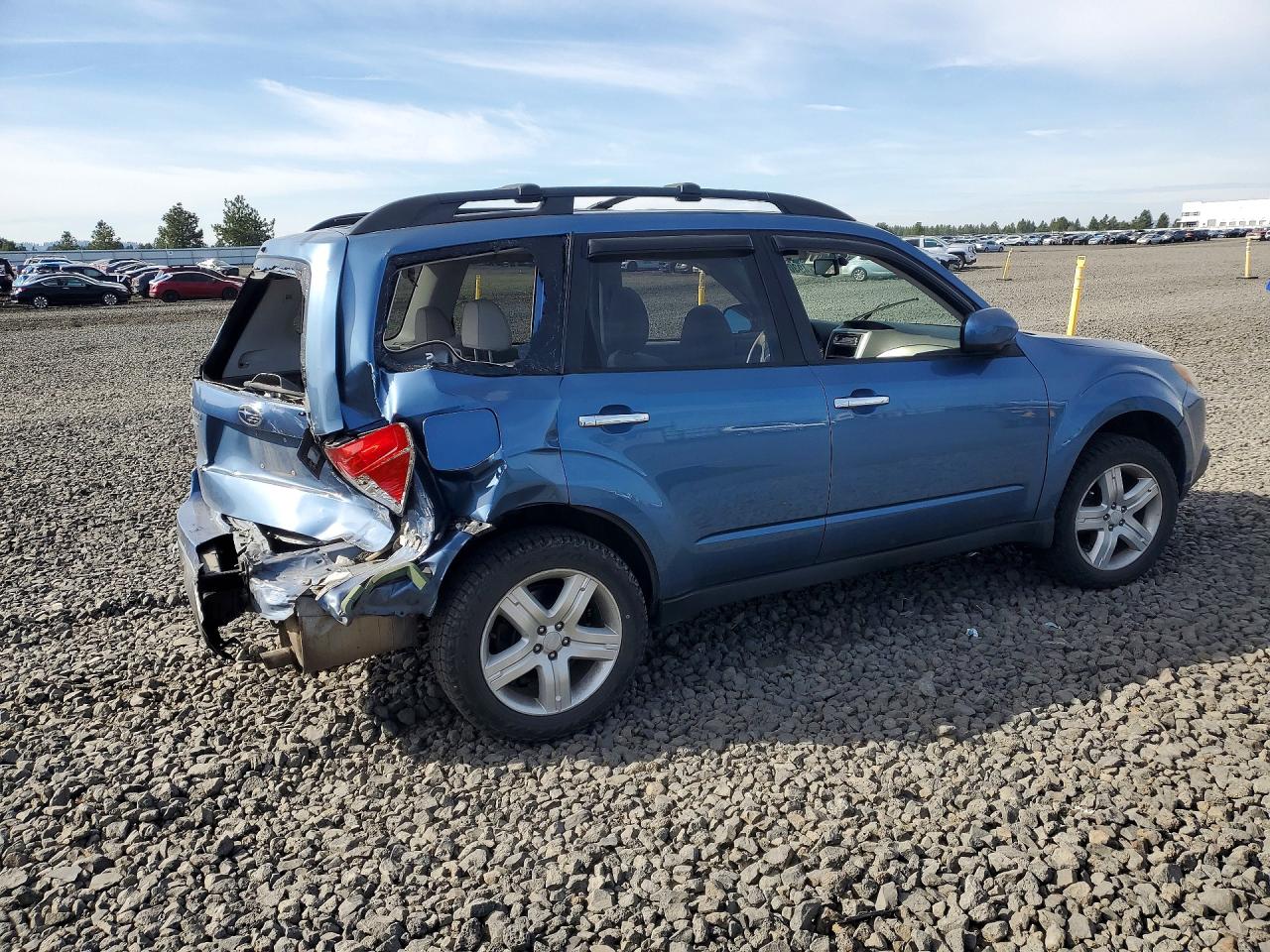 2010 SUBARU FORESTER
