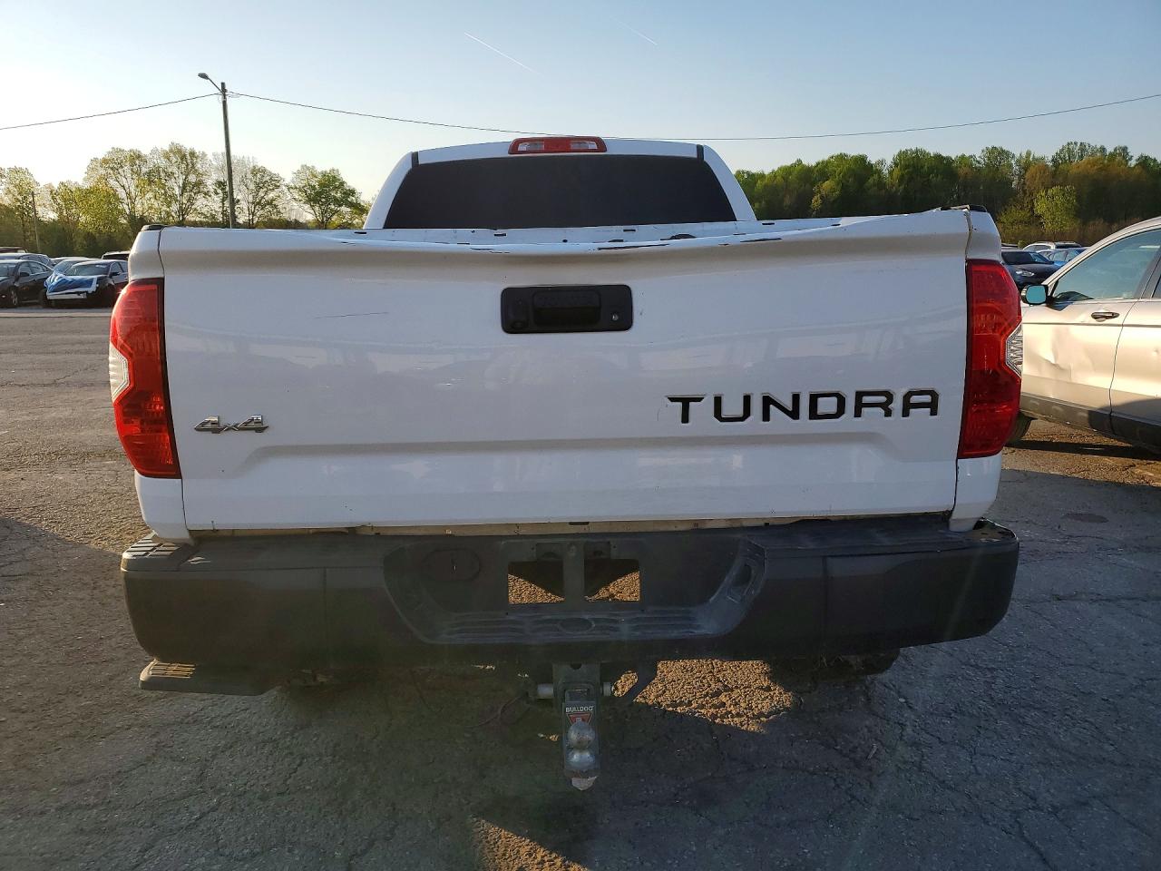 2015 TOYOTA TUNDRA