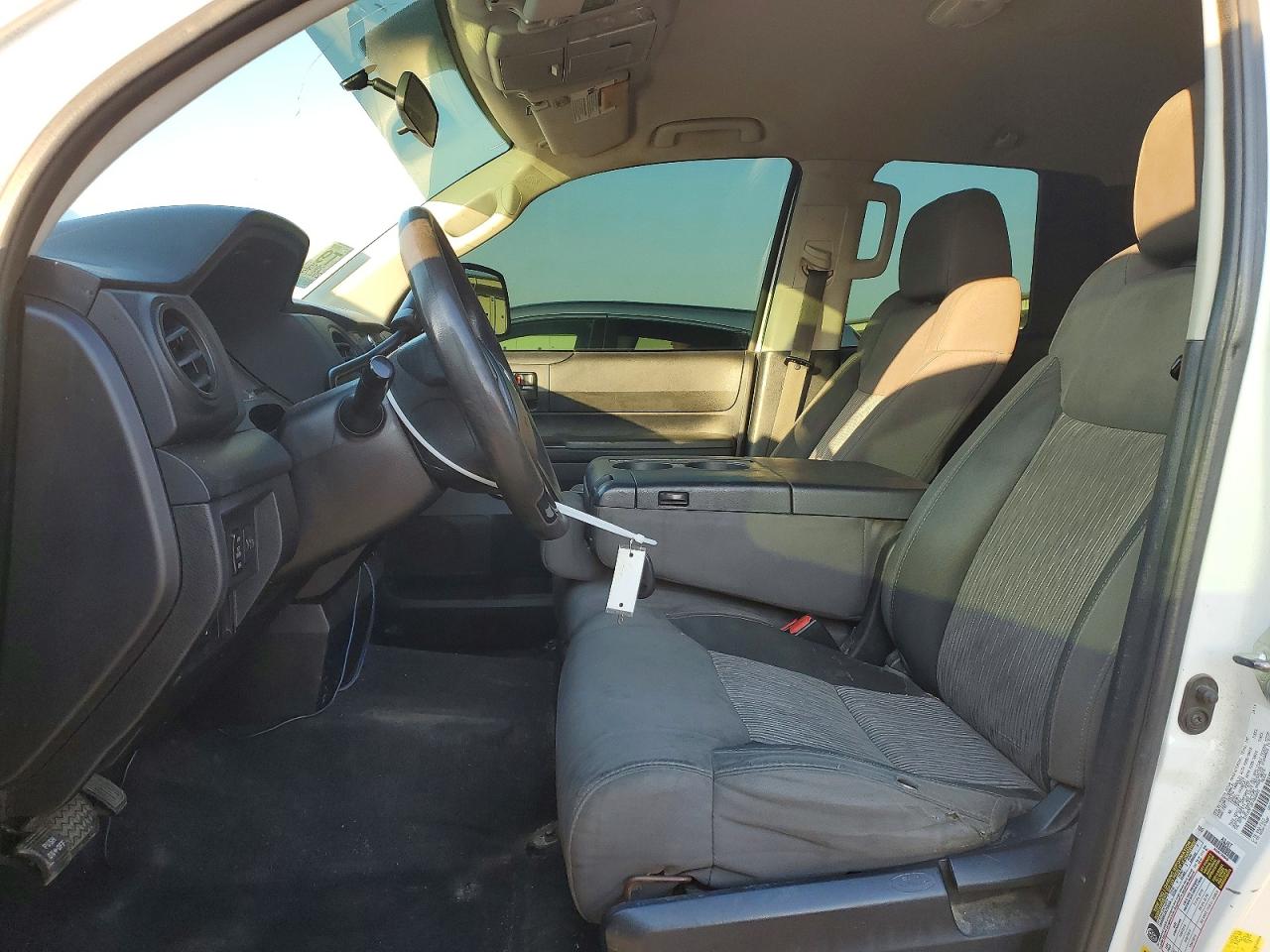 2015 TOYOTA TUNDRA