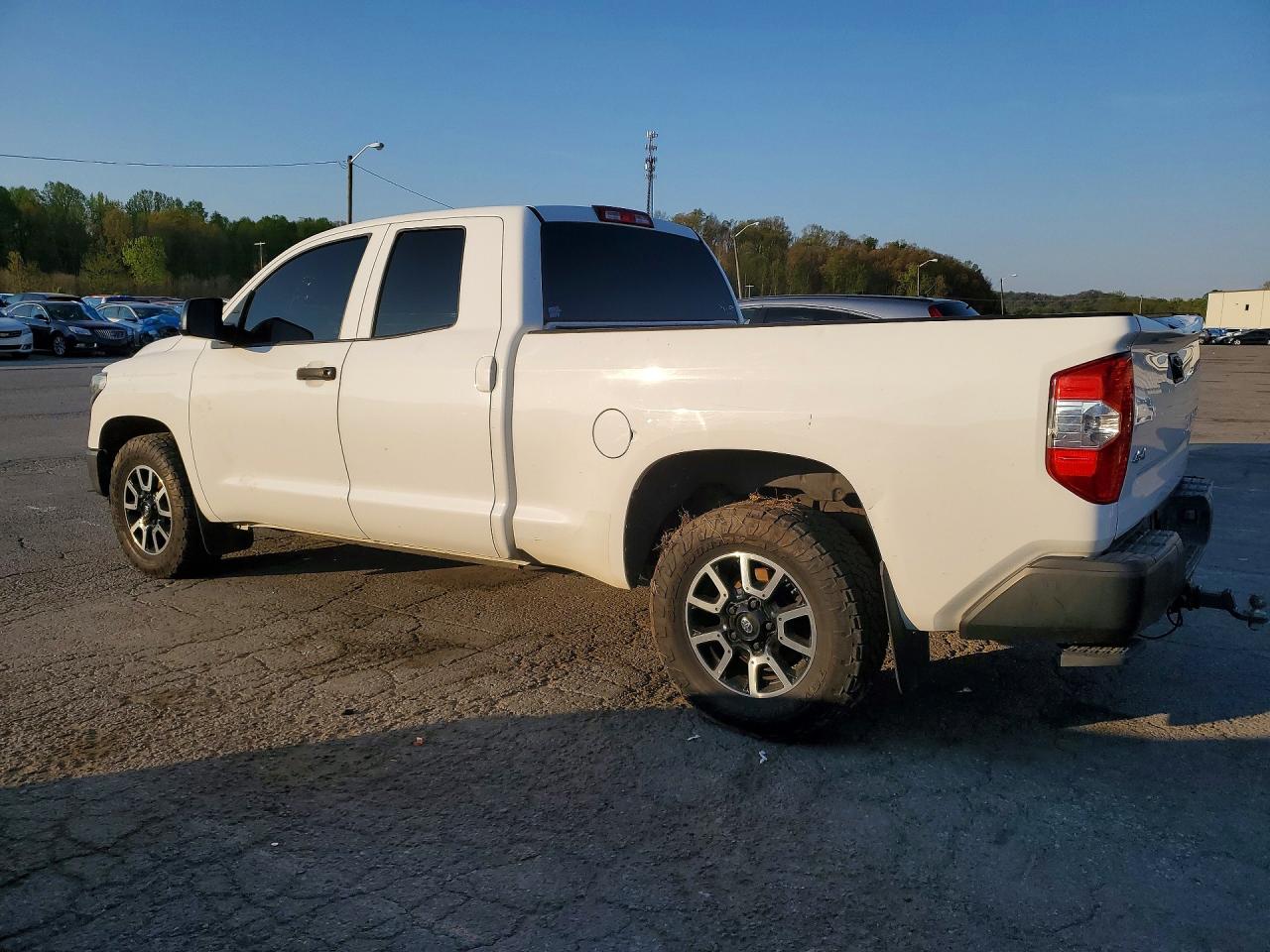 2015 TOYOTA TUNDRA