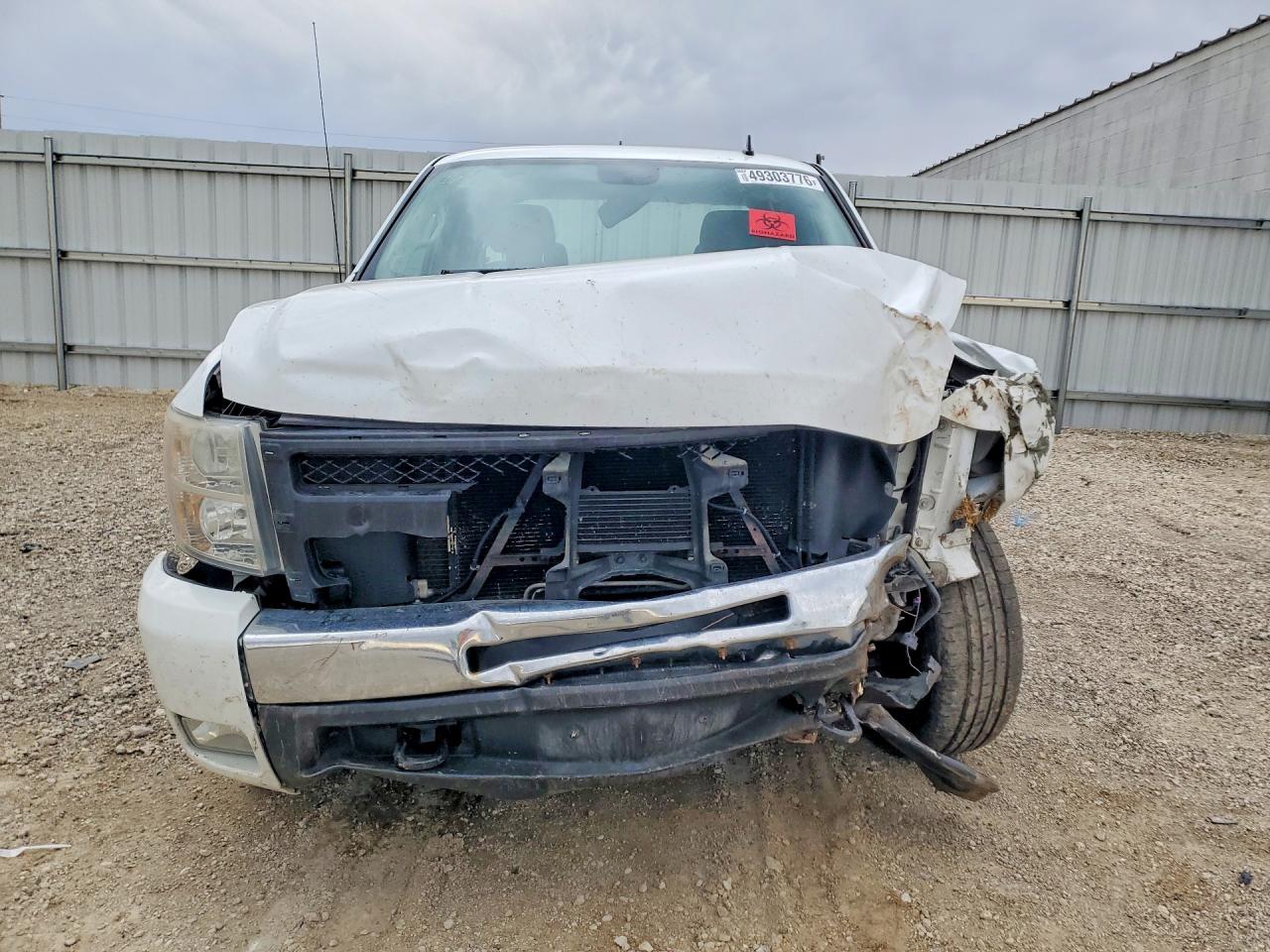 2011 CHEVROLET SILVERADO