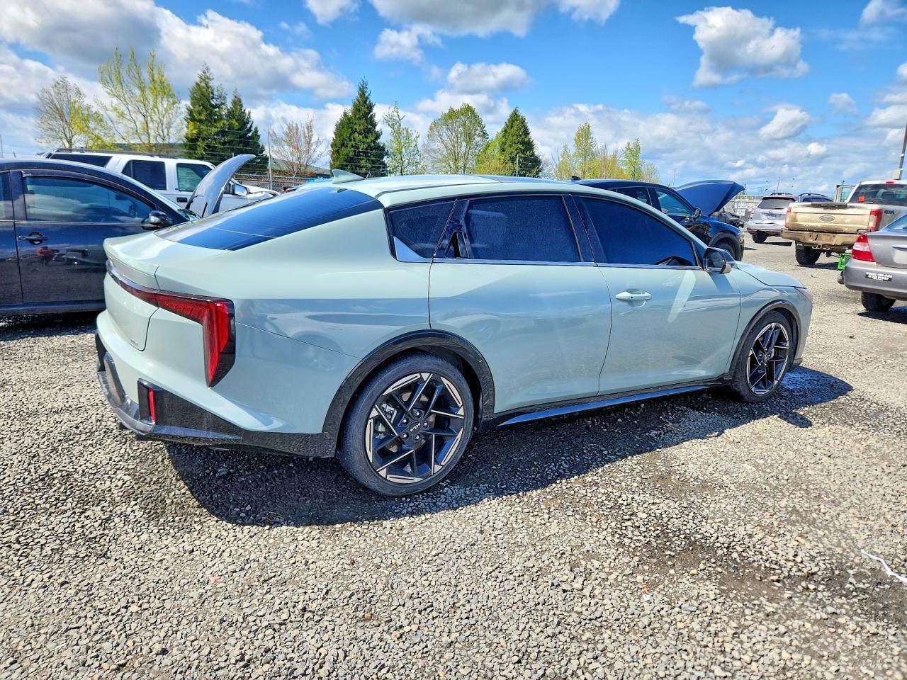 2025 KIA K4 GT LINE