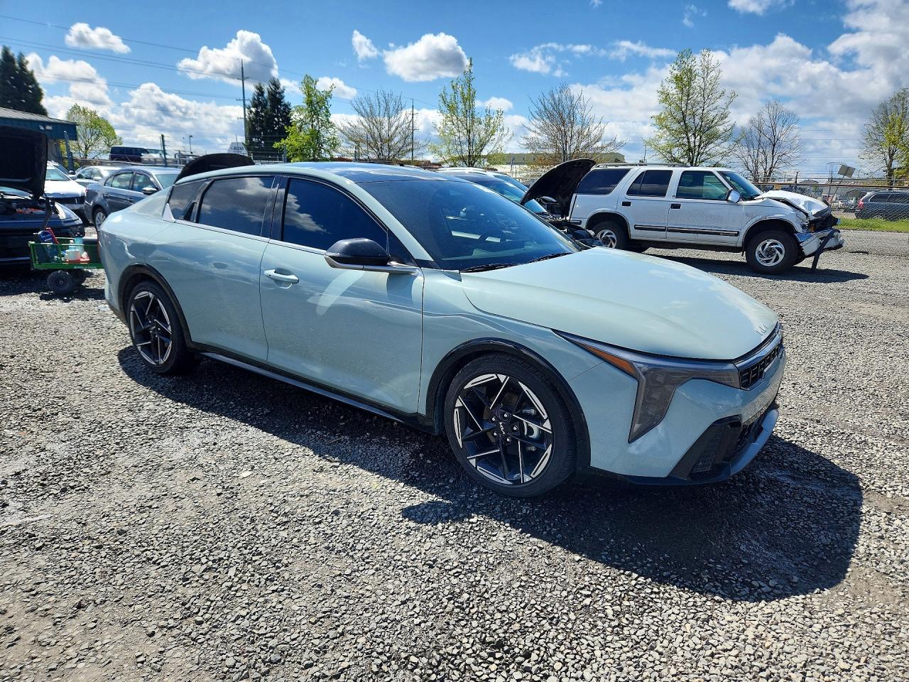 2025 KIA K4 GT LINE