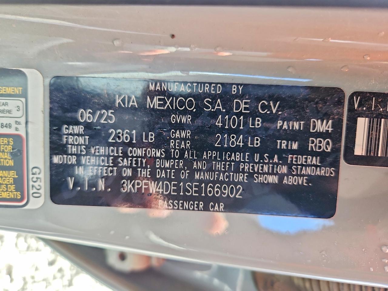 2025 KIA K4 GT LINE