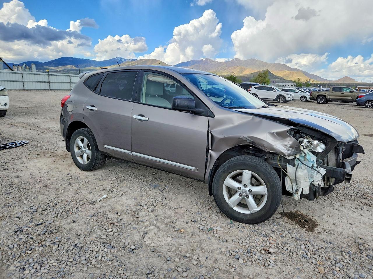 2012 NISSAN ROGUE