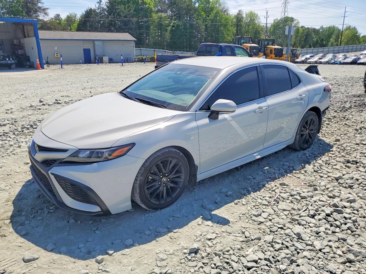 2023 TOYOTA CAMRY