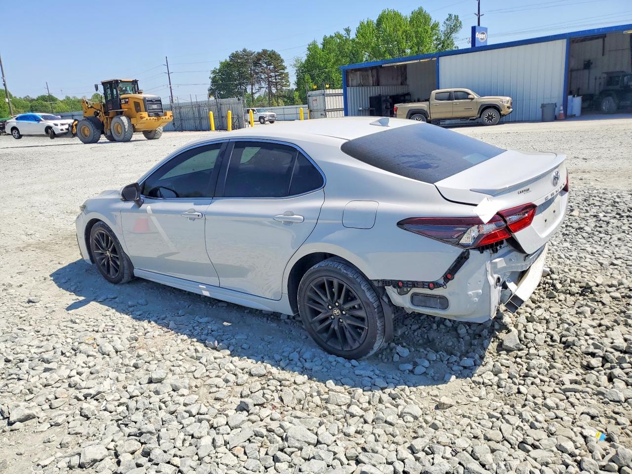 2023 TOYOTA CAMRY