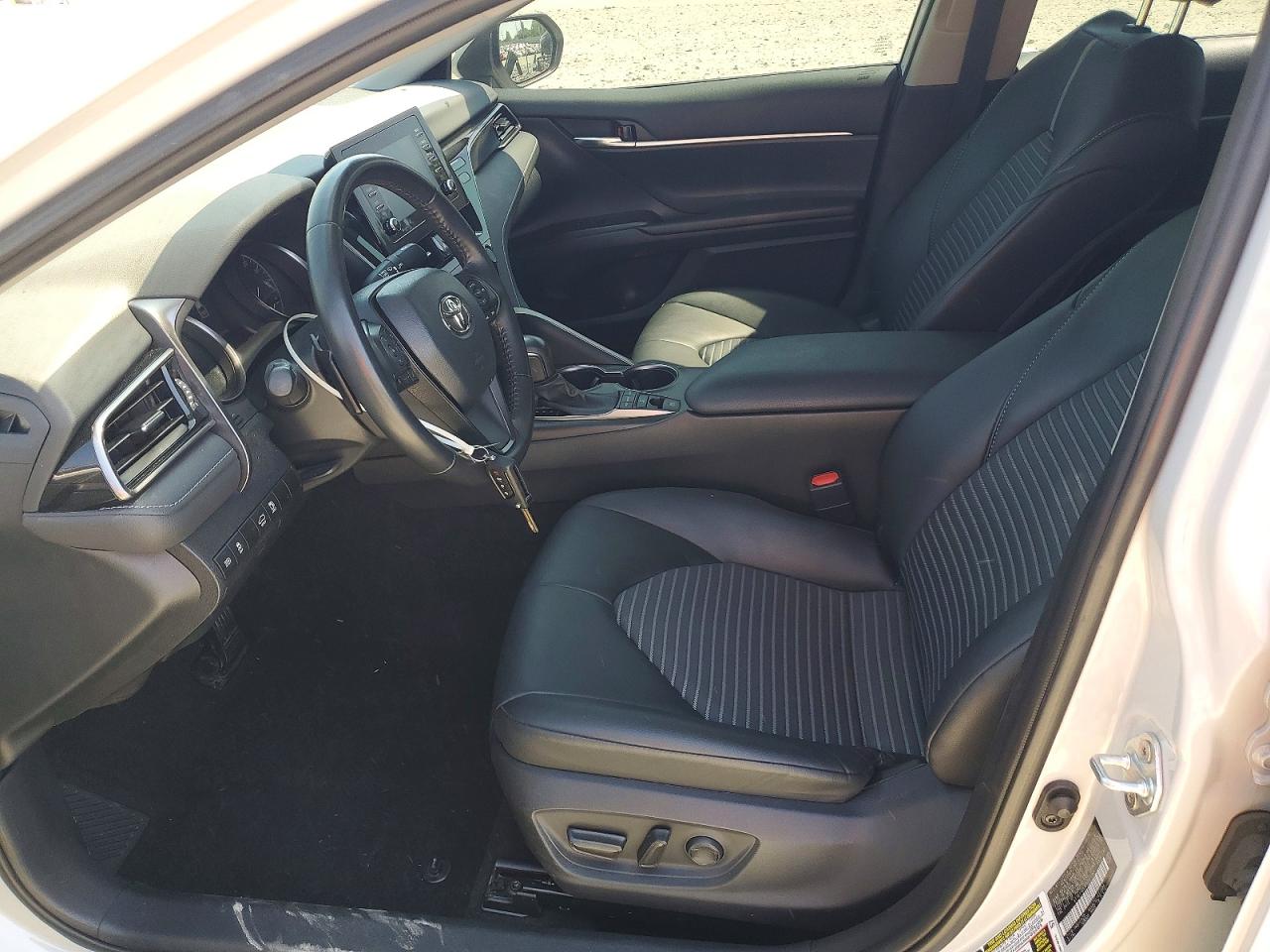 2023 TOYOTA CAMRY