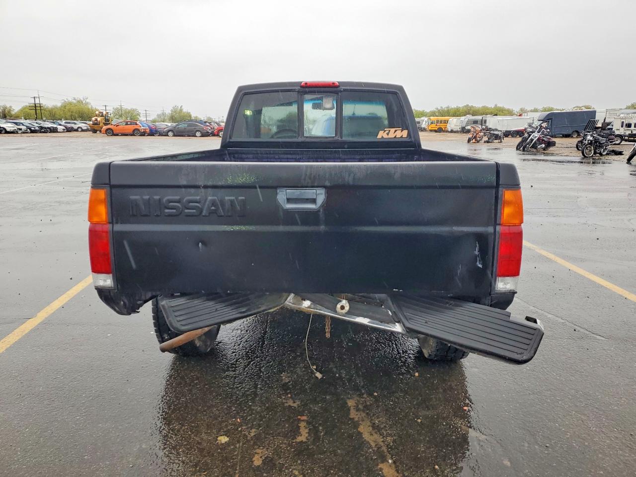 1995 NISSAN NAVARA