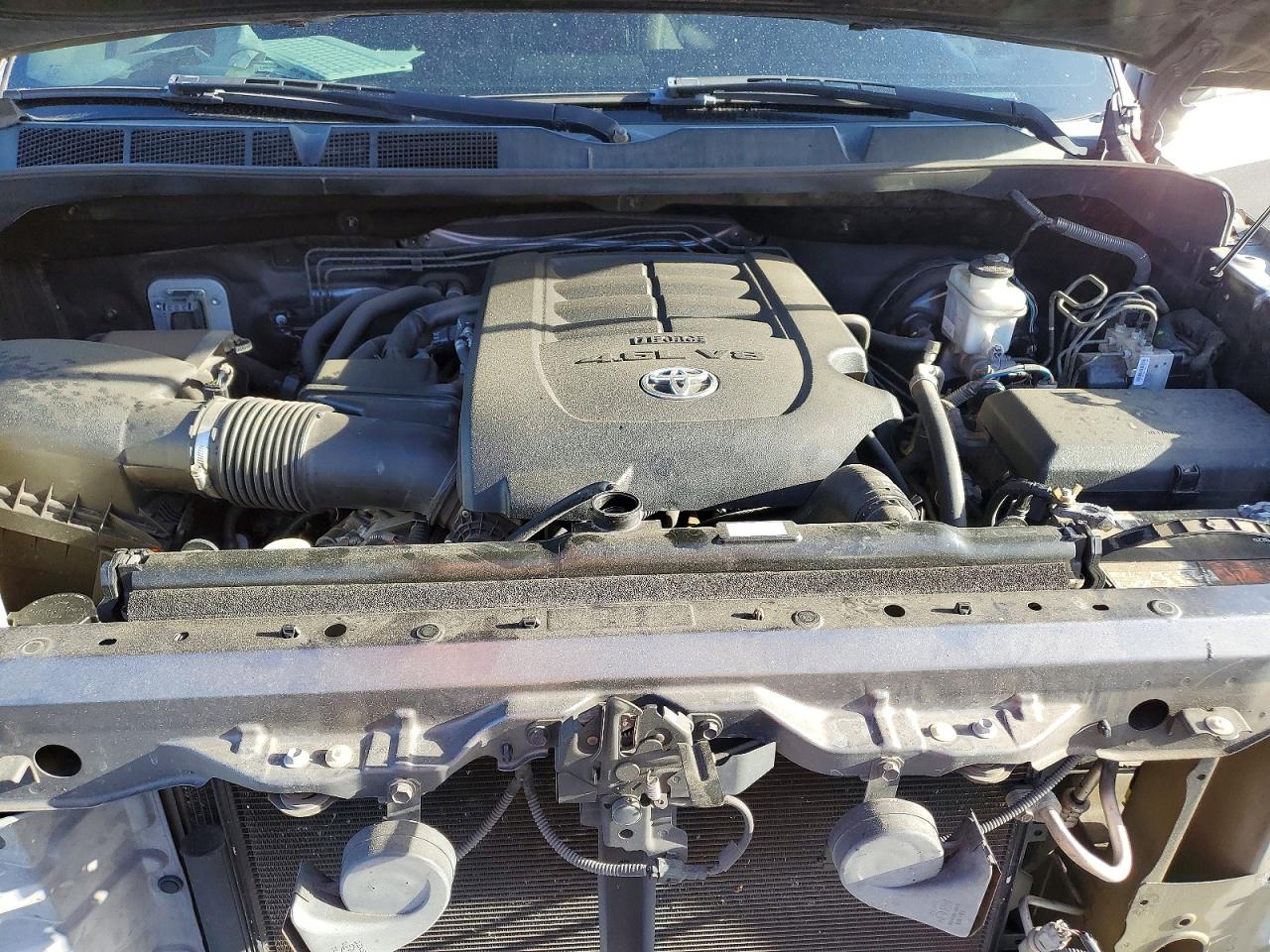 2016 TOYOTA TUNDRA