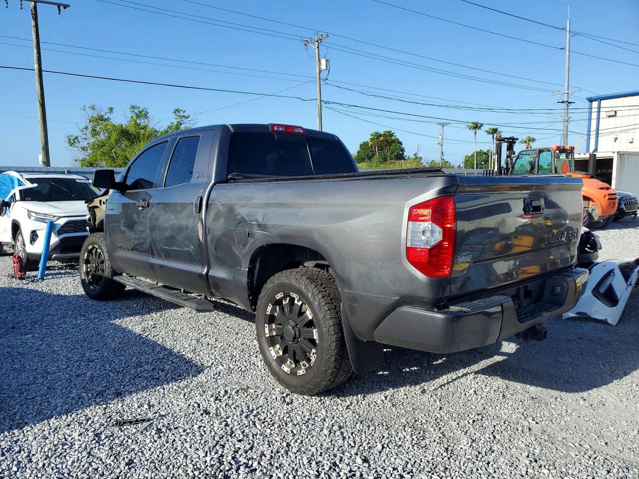 2016 TOYOTA TUNDRA