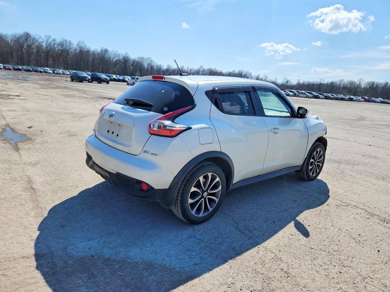 2017 NISSAN JUKE