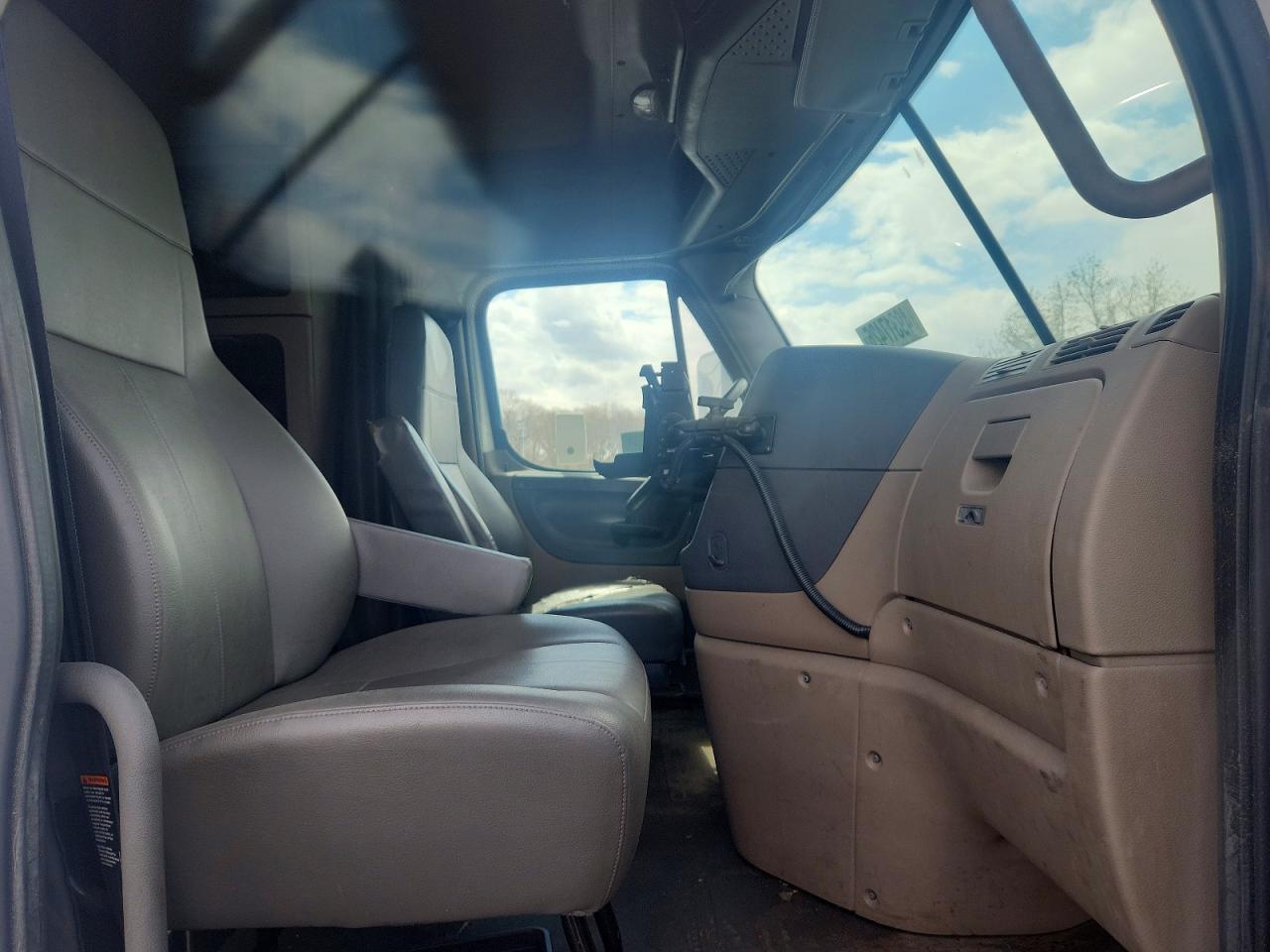 2015 FREIGHTLINER ALL OTHER