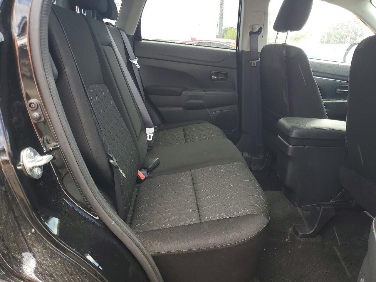 2025 MITSUBISHI OUTLANDER