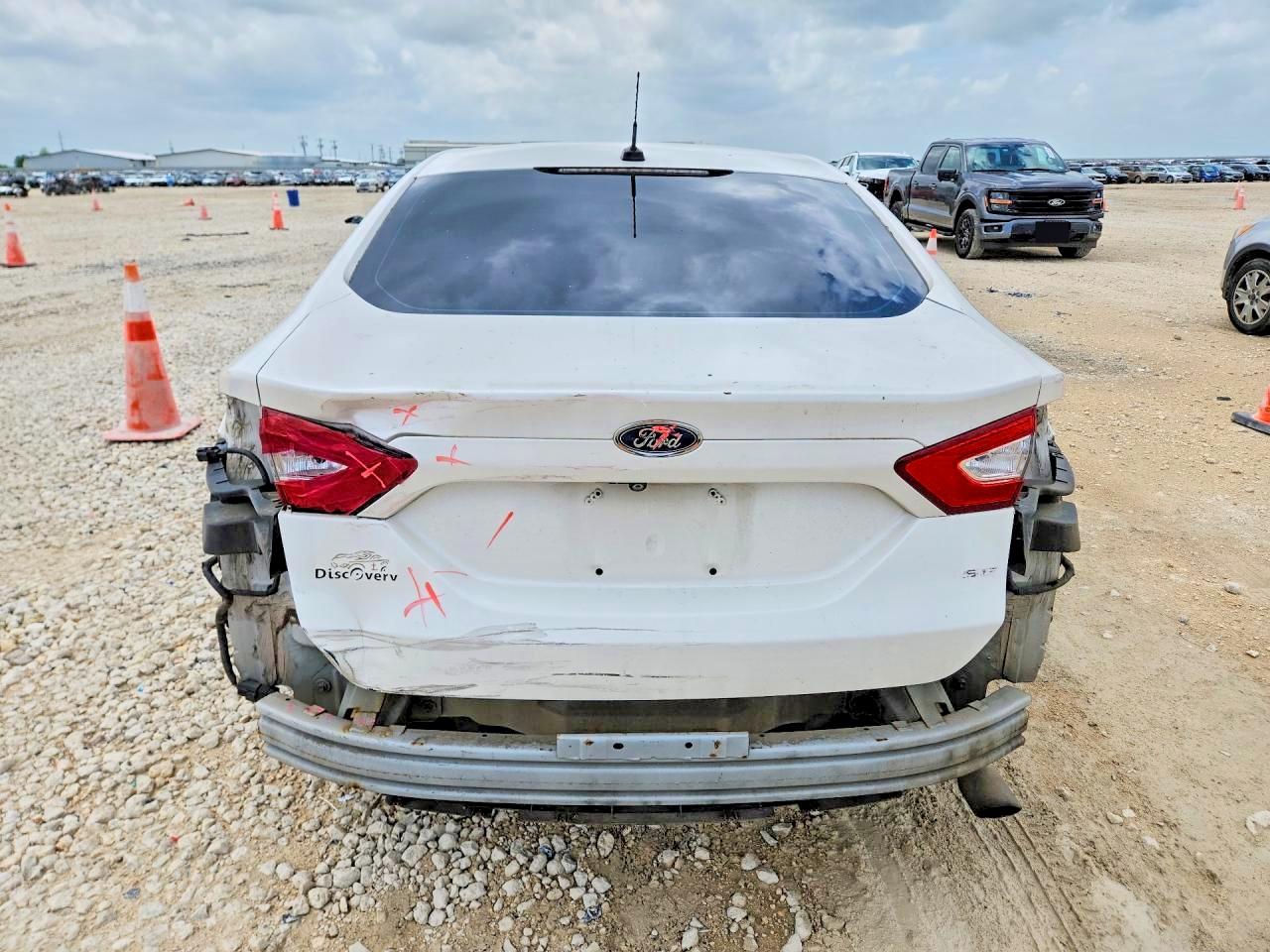 2013 FORD FUSION
