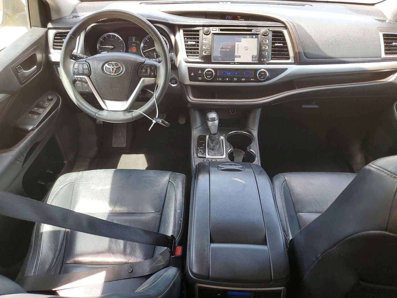 2015 TOYOTA HIGHLANDER