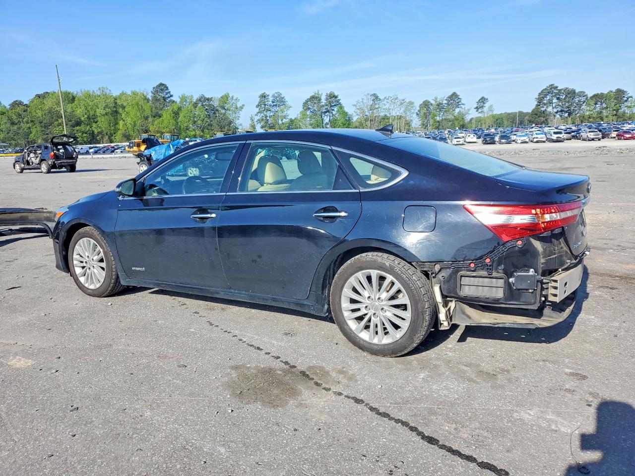 2014 TOYOTA AVALON