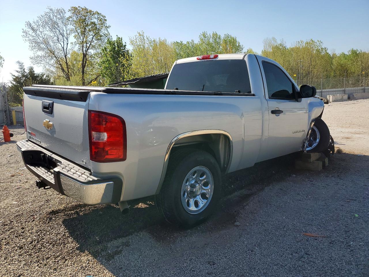 2011 CHEVROLET SILVERADO