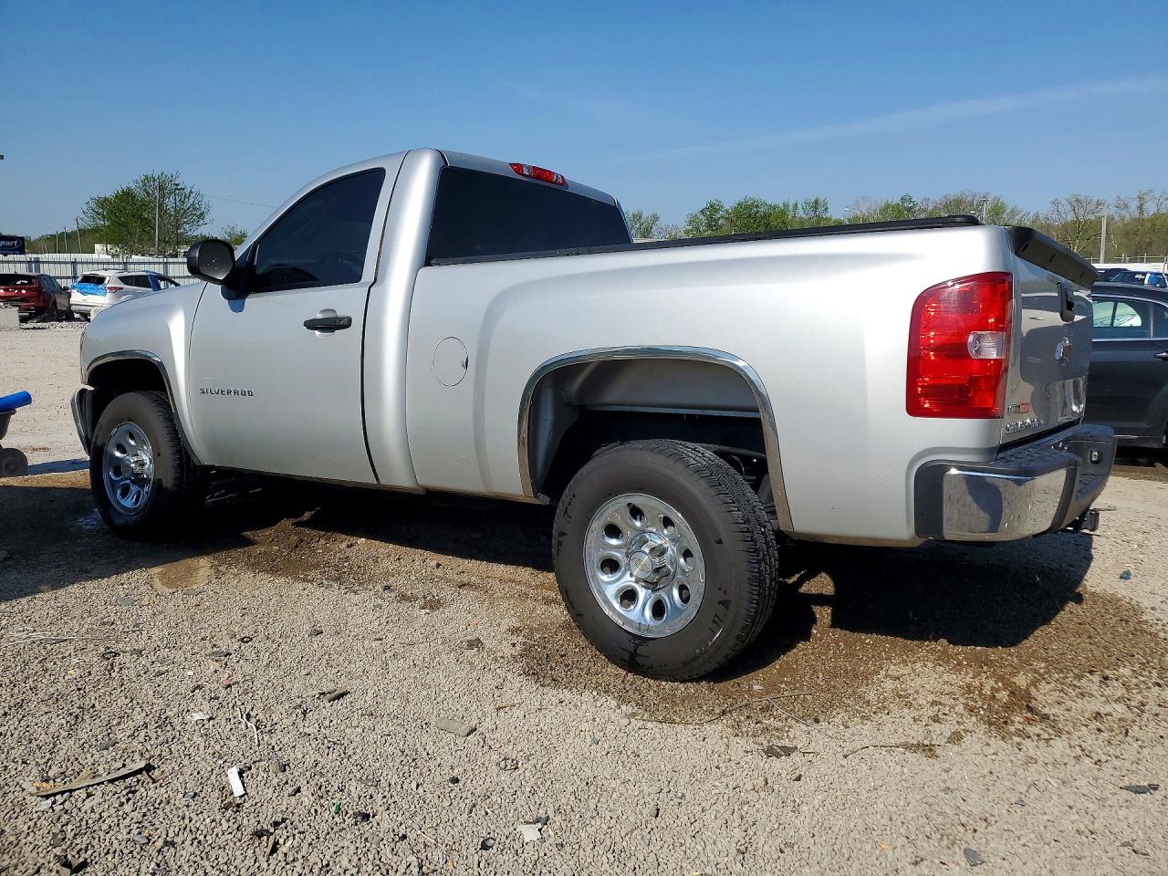 2011 CHEVROLET SILVERADO