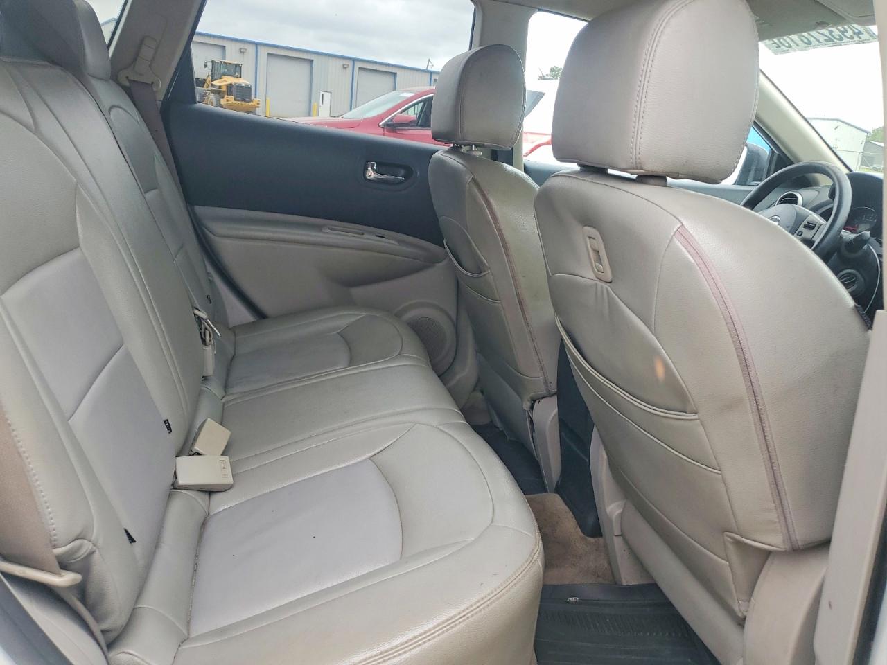 2012 NISSAN ROGUE