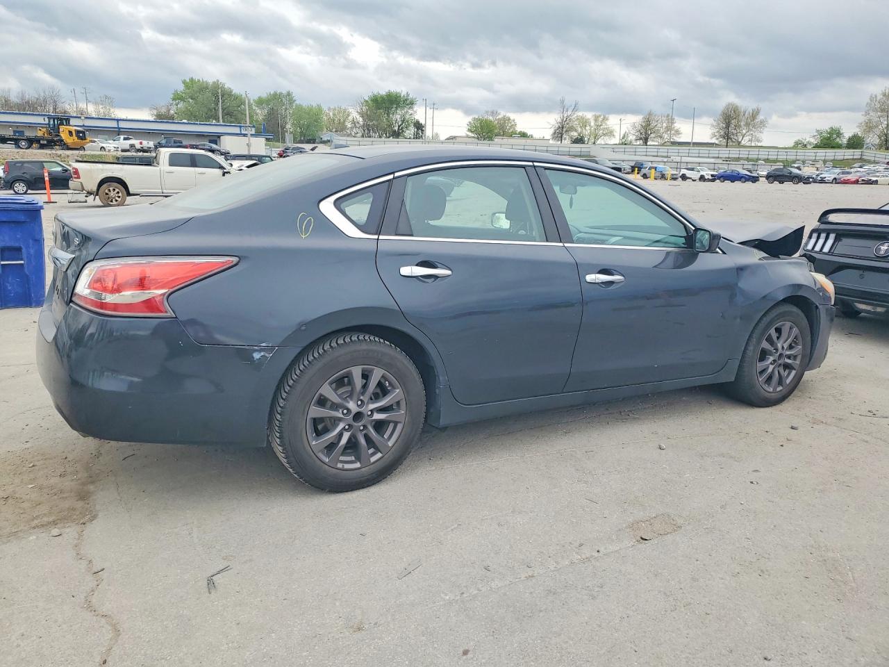 2015 NISSAN ALTIMA