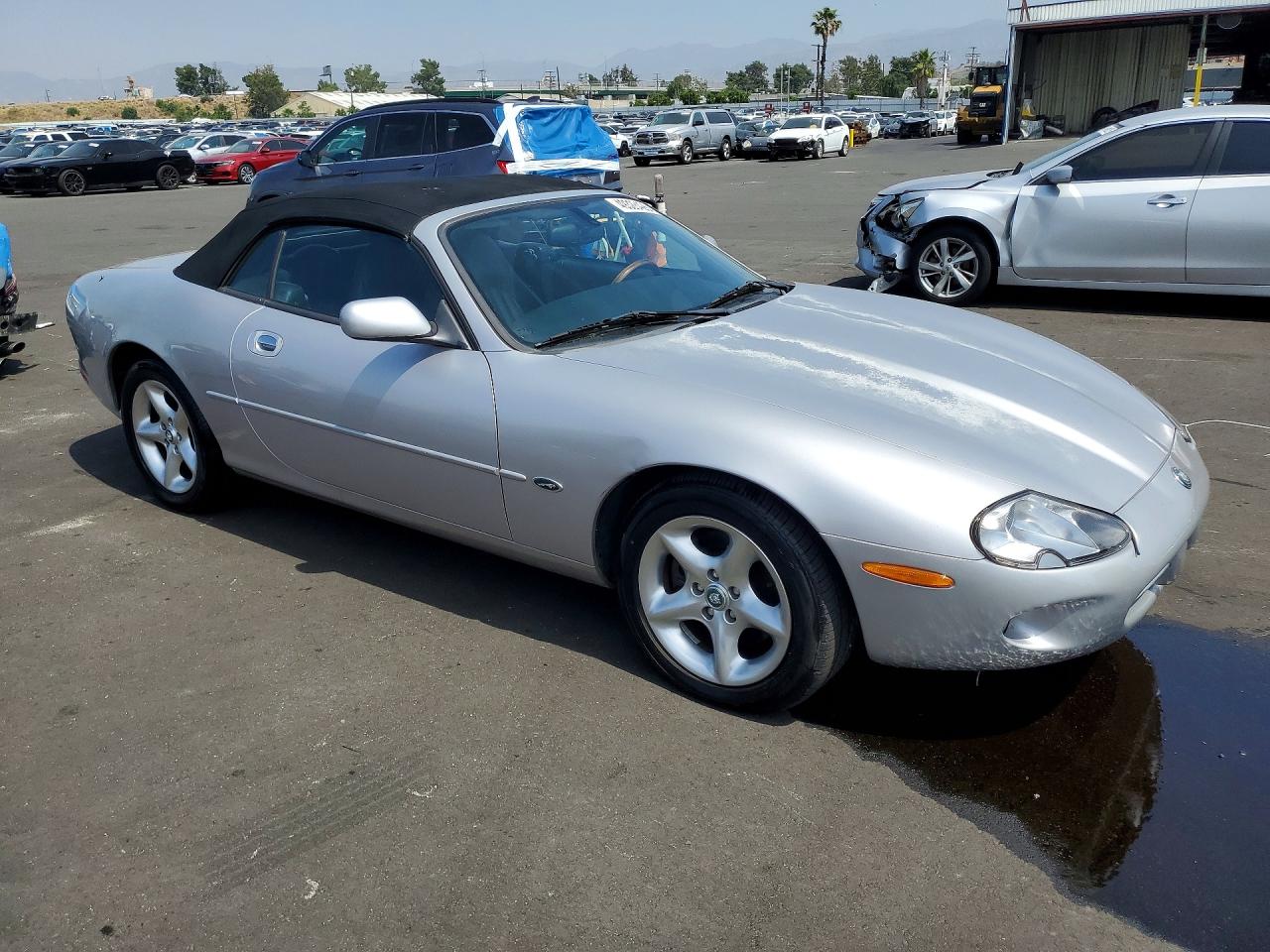 2000 JAGUAR XK8