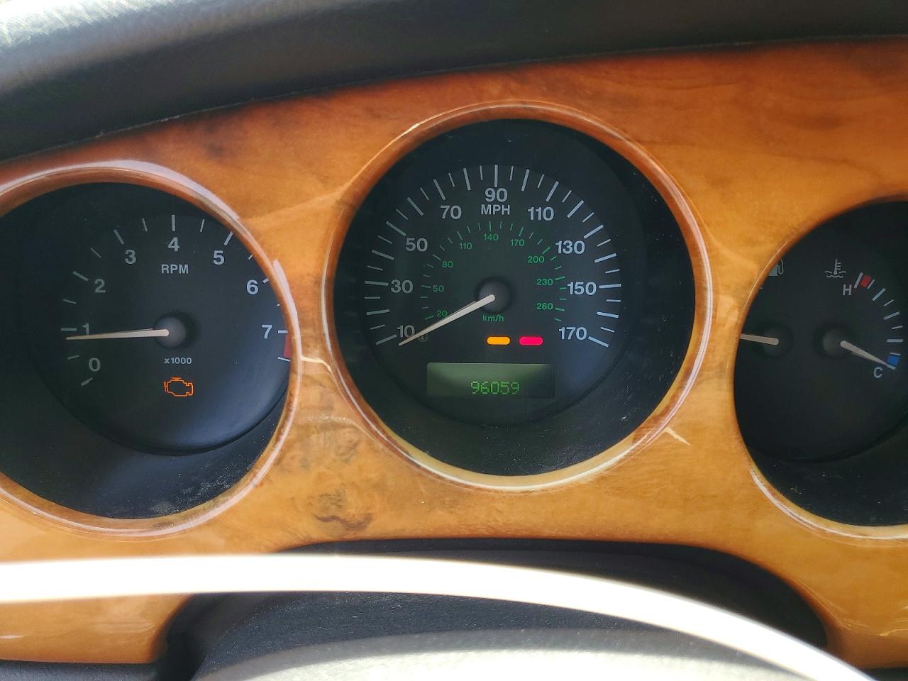 2000 JAGUAR XK8