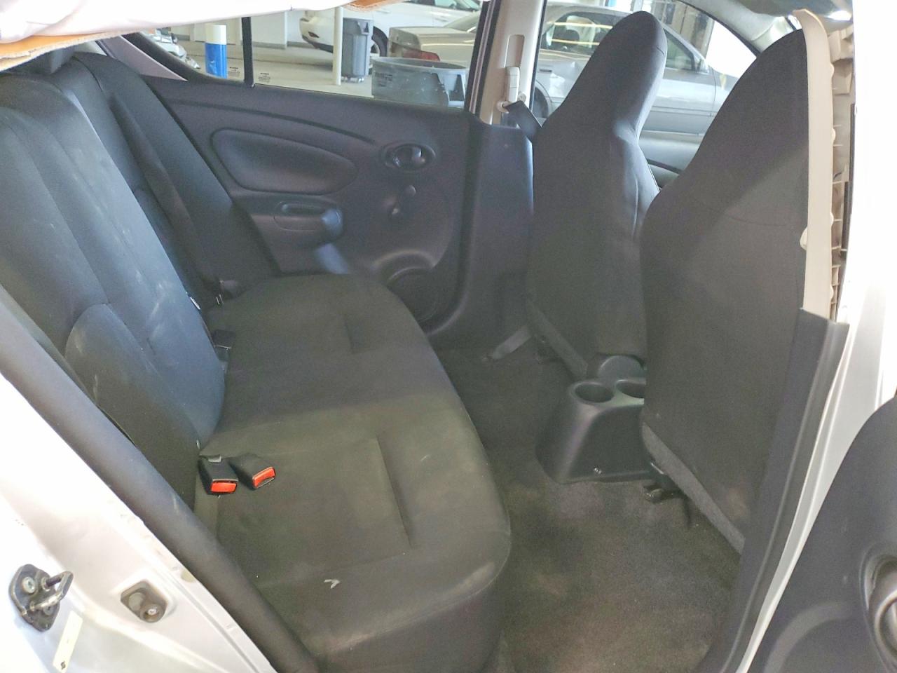 2016 NISSAN VERSA