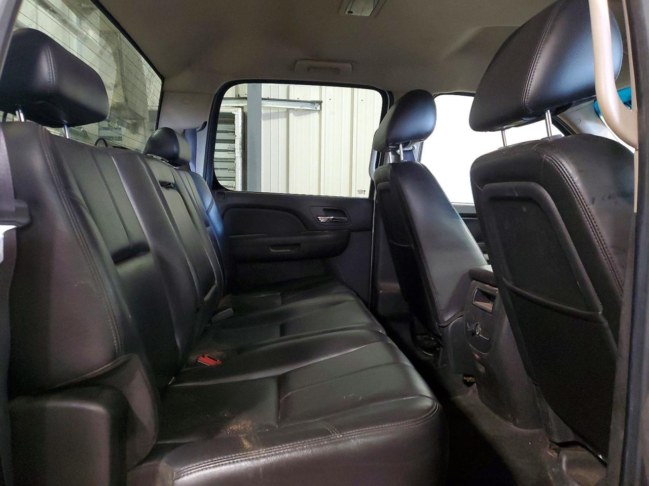 2011 CHEVROLET SILVERADO