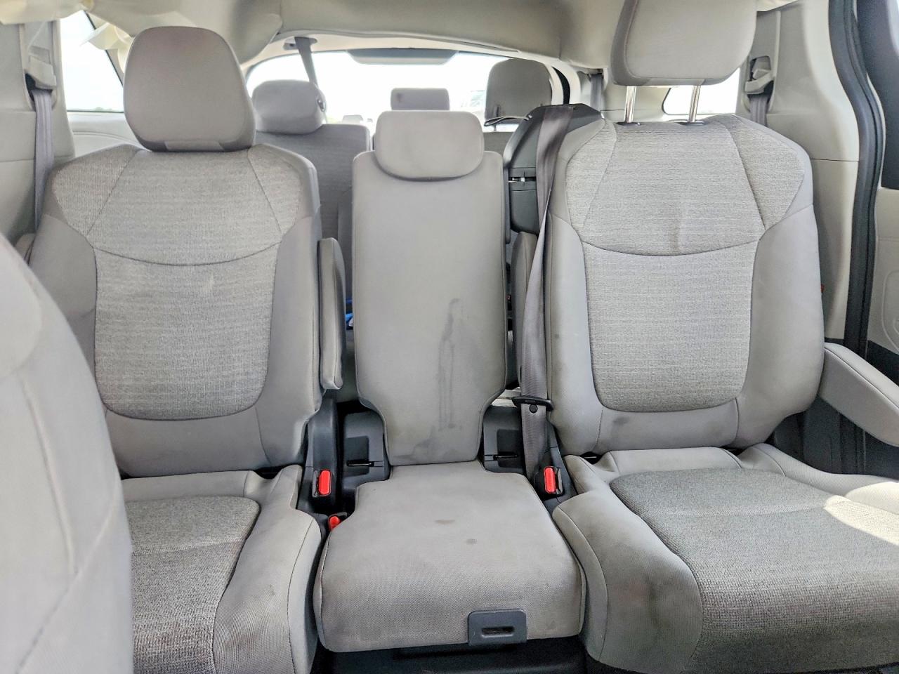 2021 TOYOTA SIENNA