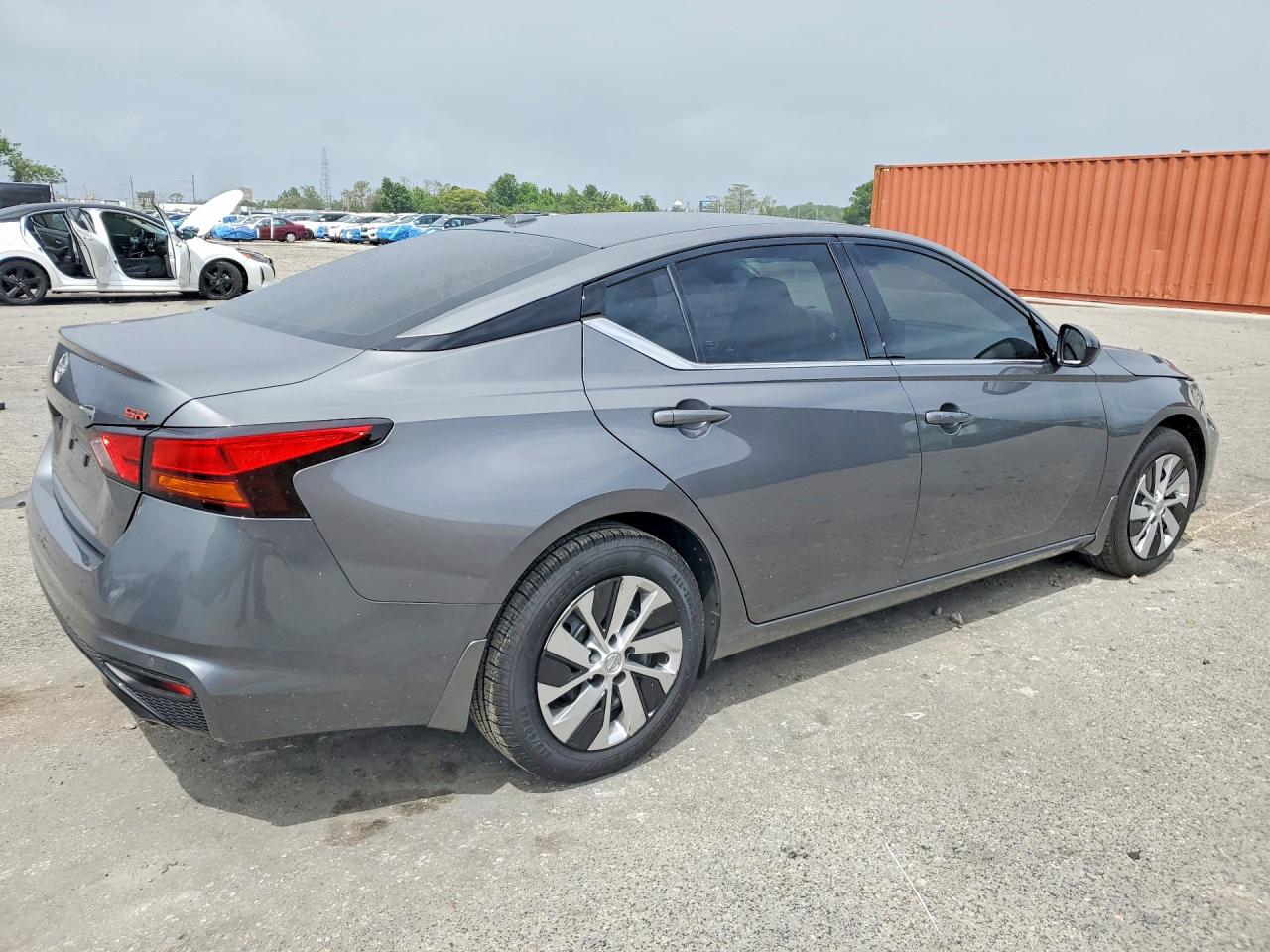 2025 NISSAN ALTIMA