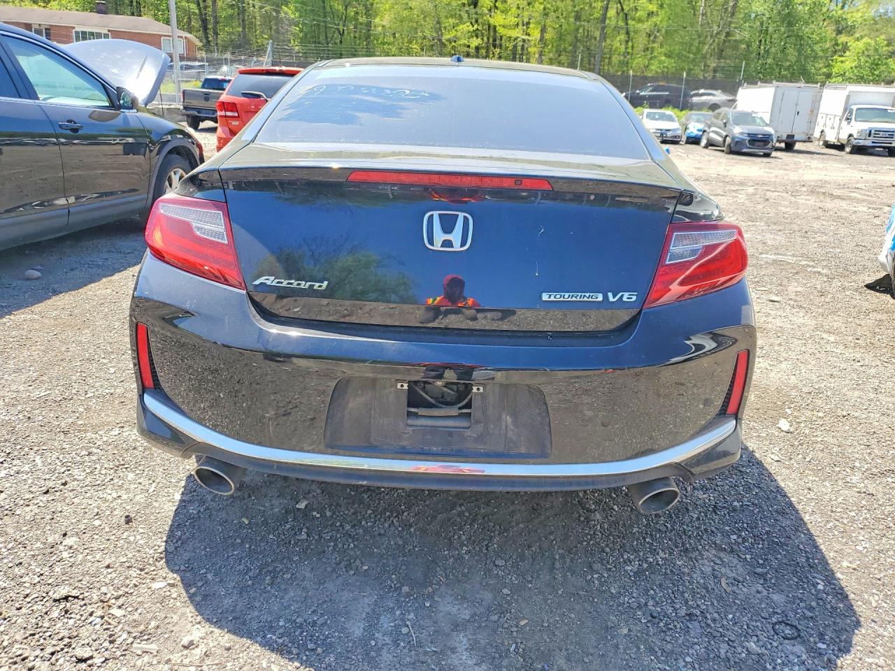 2017 HONDA ACCORD
