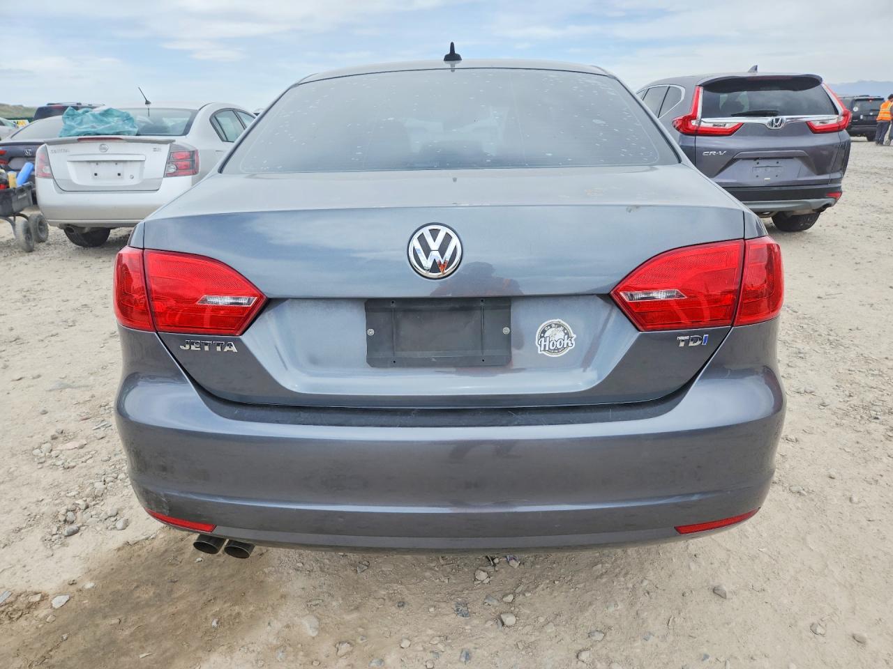 2013 VOLKSWAGEN JETTA