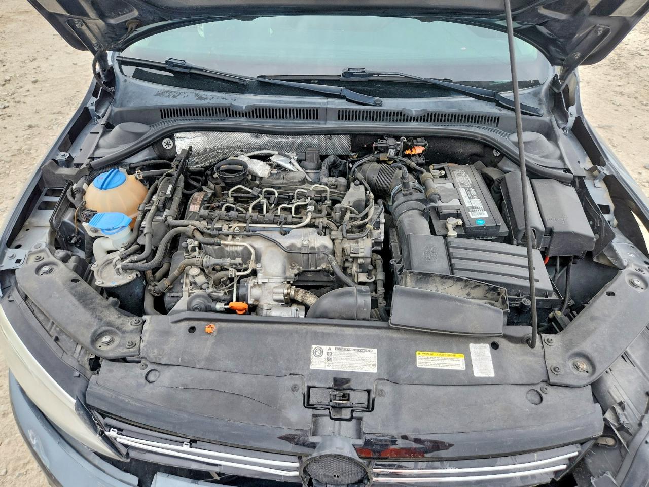 2013 VOLKSWAGEN JETTA