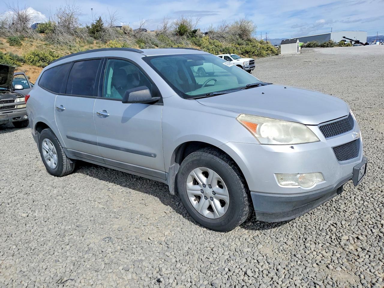 2010 CHEVROLET TRAVERSE
