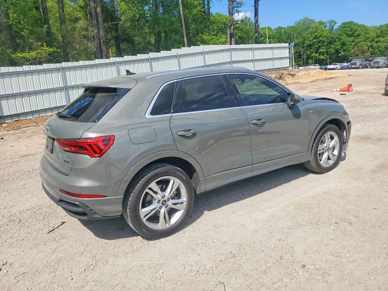 2024 AUDI Q3