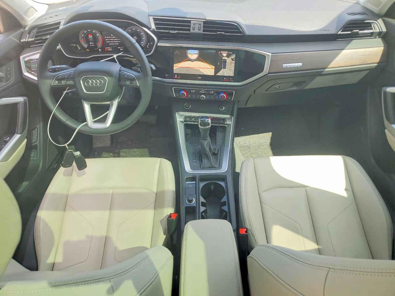 2024 AUDI Q3