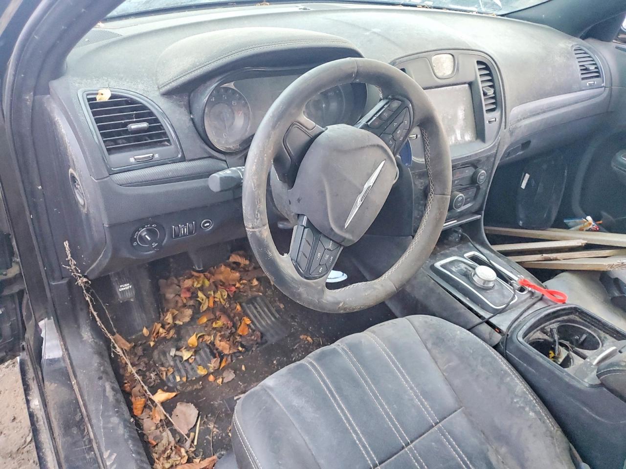 2016 CHRYSLER 300