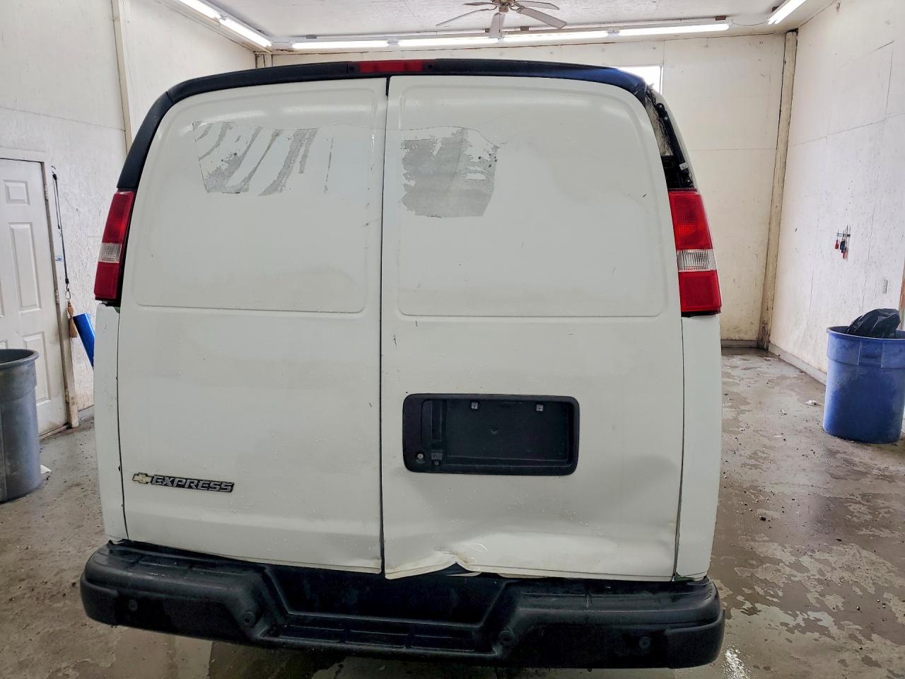 2020 CHEVROLET EXPRESS