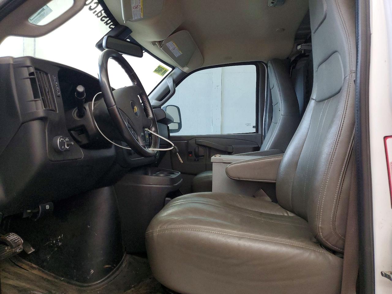 2020 CHEVROLET EXPRESS