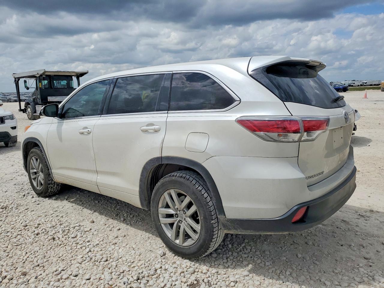 2014 TOYOTA HIGHLANDER