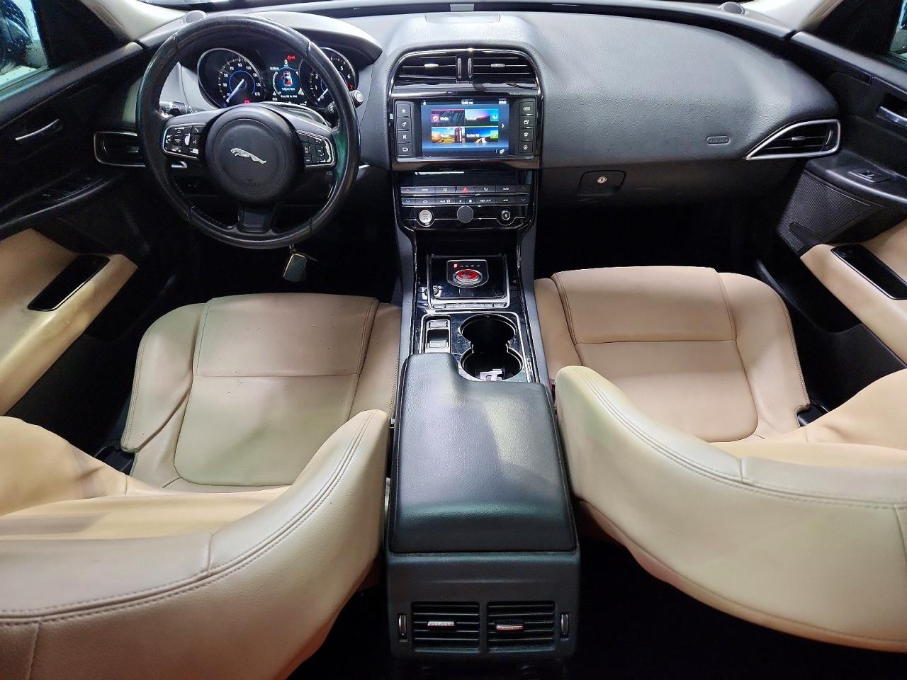 2017 JAGUAR XE