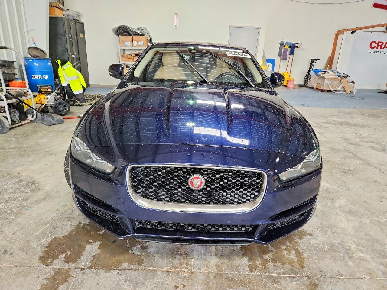 2017 JAGUAR XE