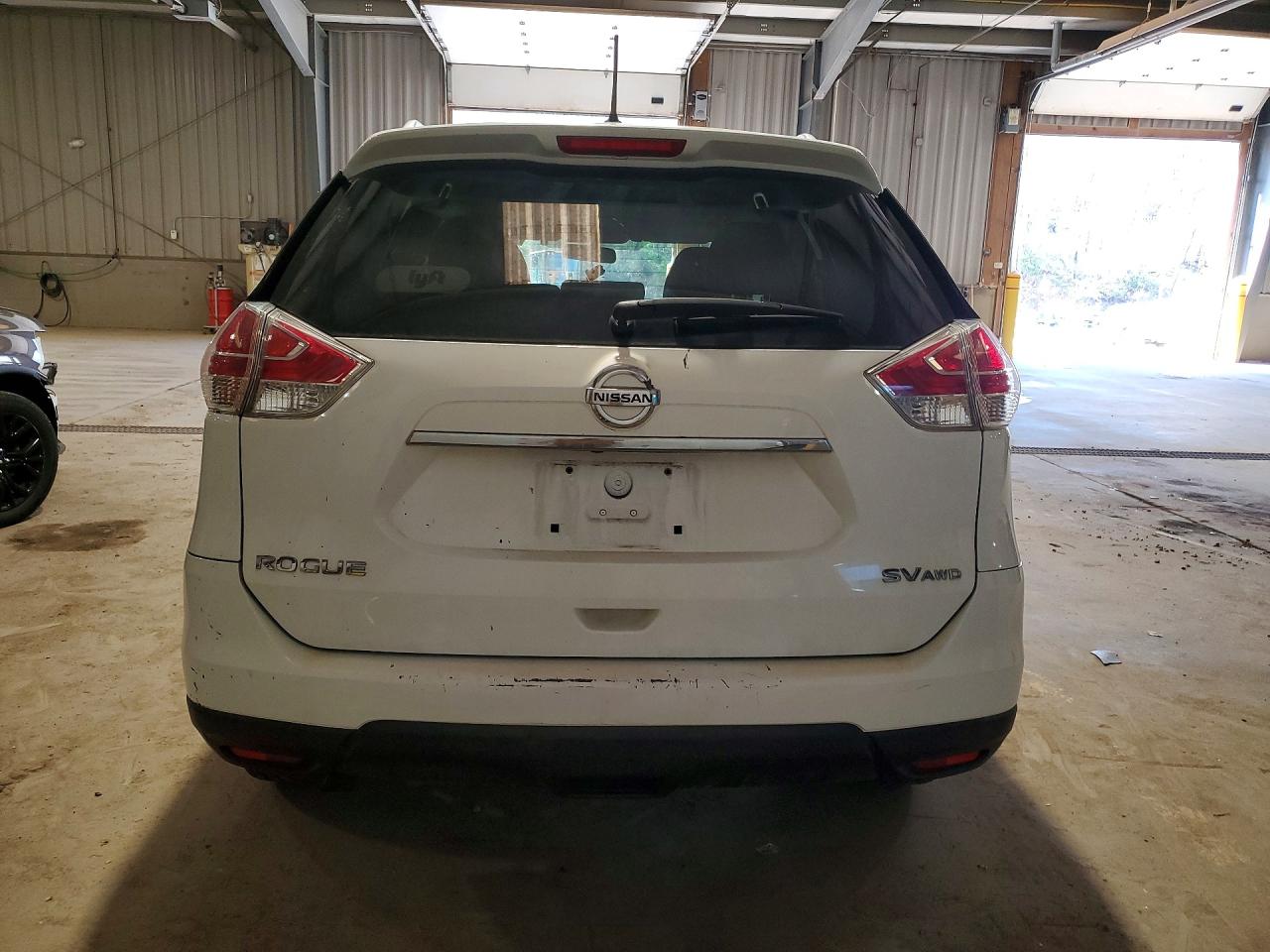 2016 NISSAN ROGUE