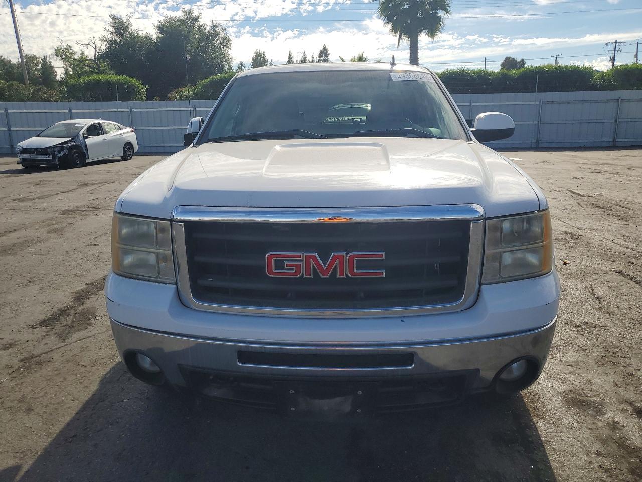 2009 GMC SIERRA