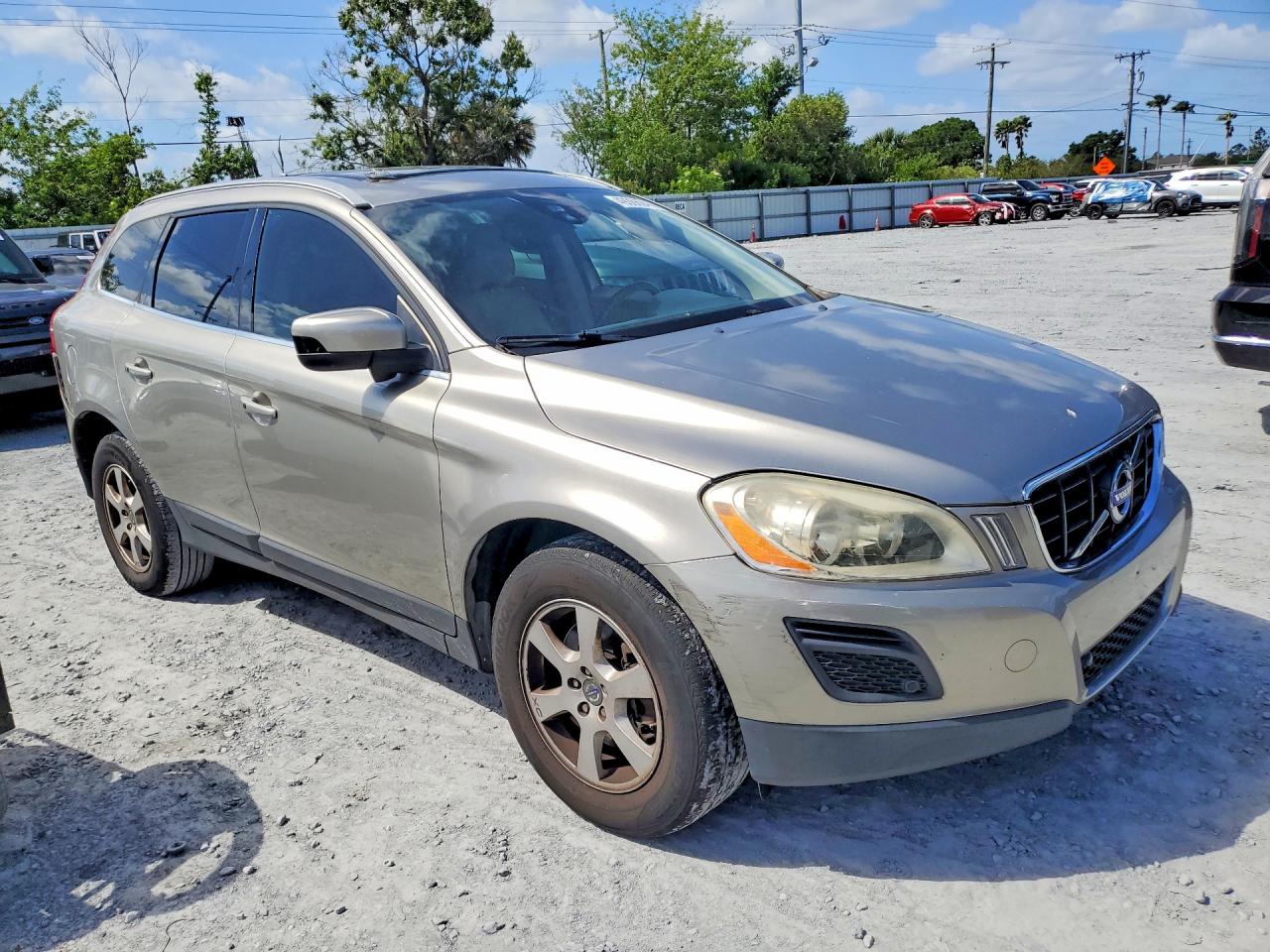 2012 VOLVO XC60
