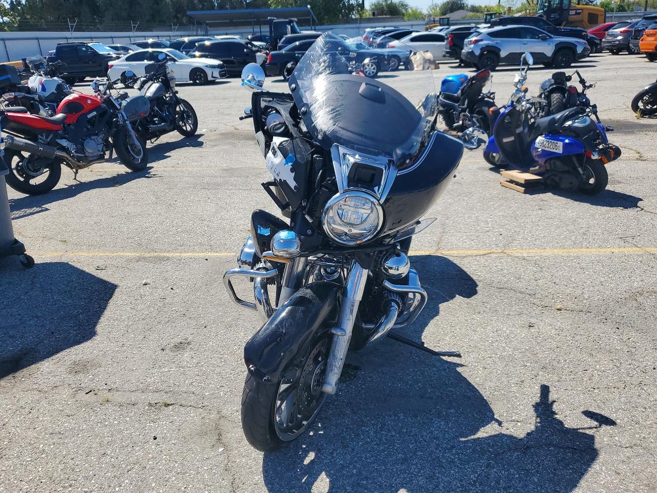 2022 BMW R